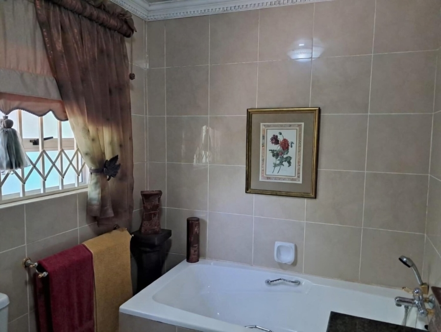 3 Bedroom Property for Sale in Riebeeckstad Free State